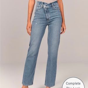 90’s Ultra High-Rise Straight Jeans from Abercrombie & Fitch
